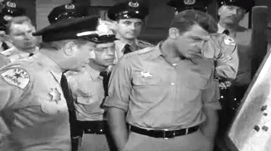 Captain Barker, Barney Fife, Sheriff Andy Taylor in The Andy Griffith Show - The Manhunt